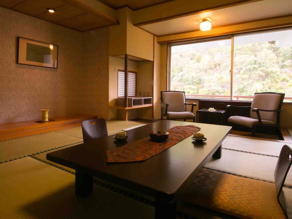 Ookawaso Hotel Aizuwakamatsu Bagian luar foto