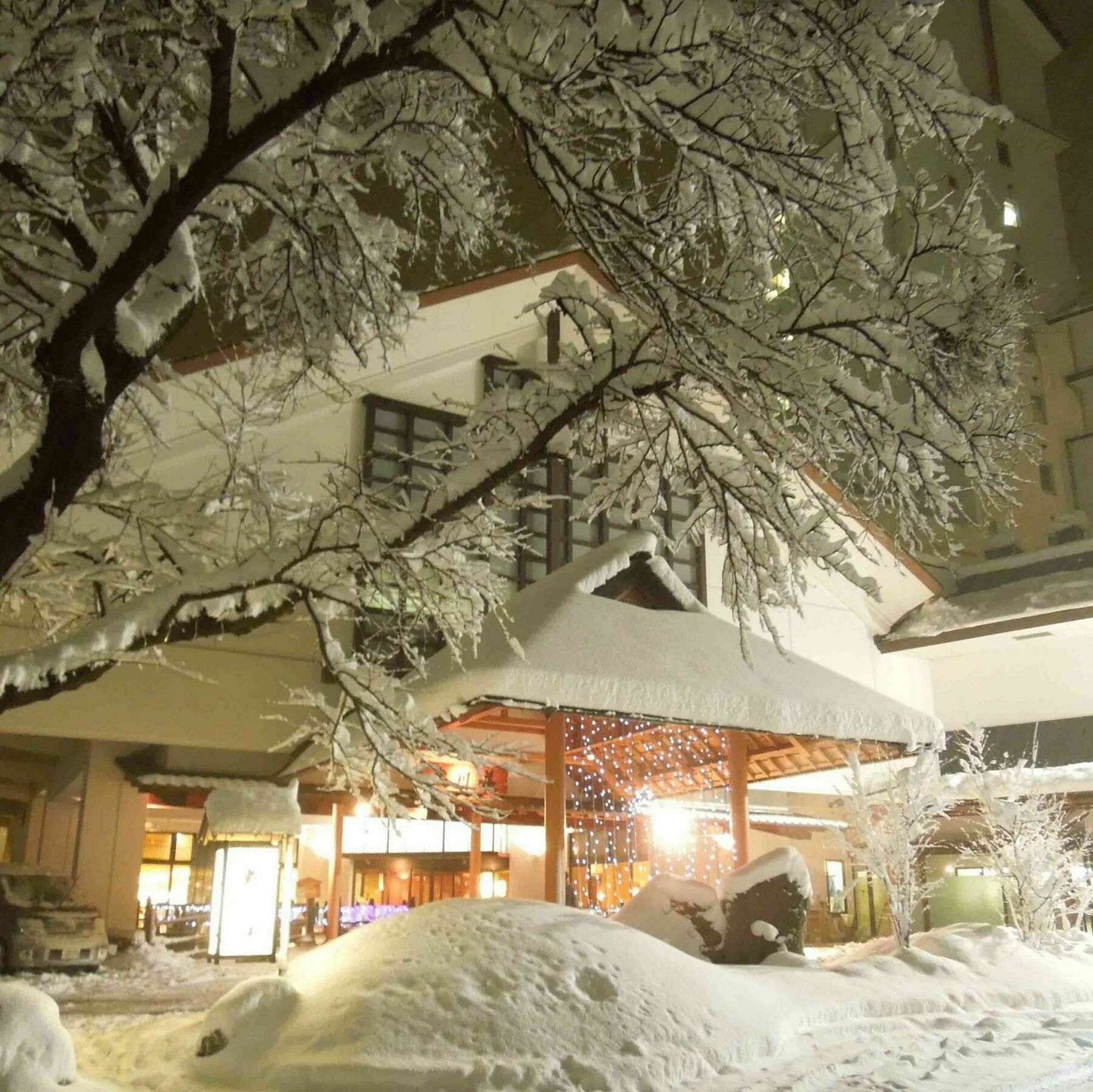 Ookawaso Hotel Aizuwakamatsu Bagian luar foto